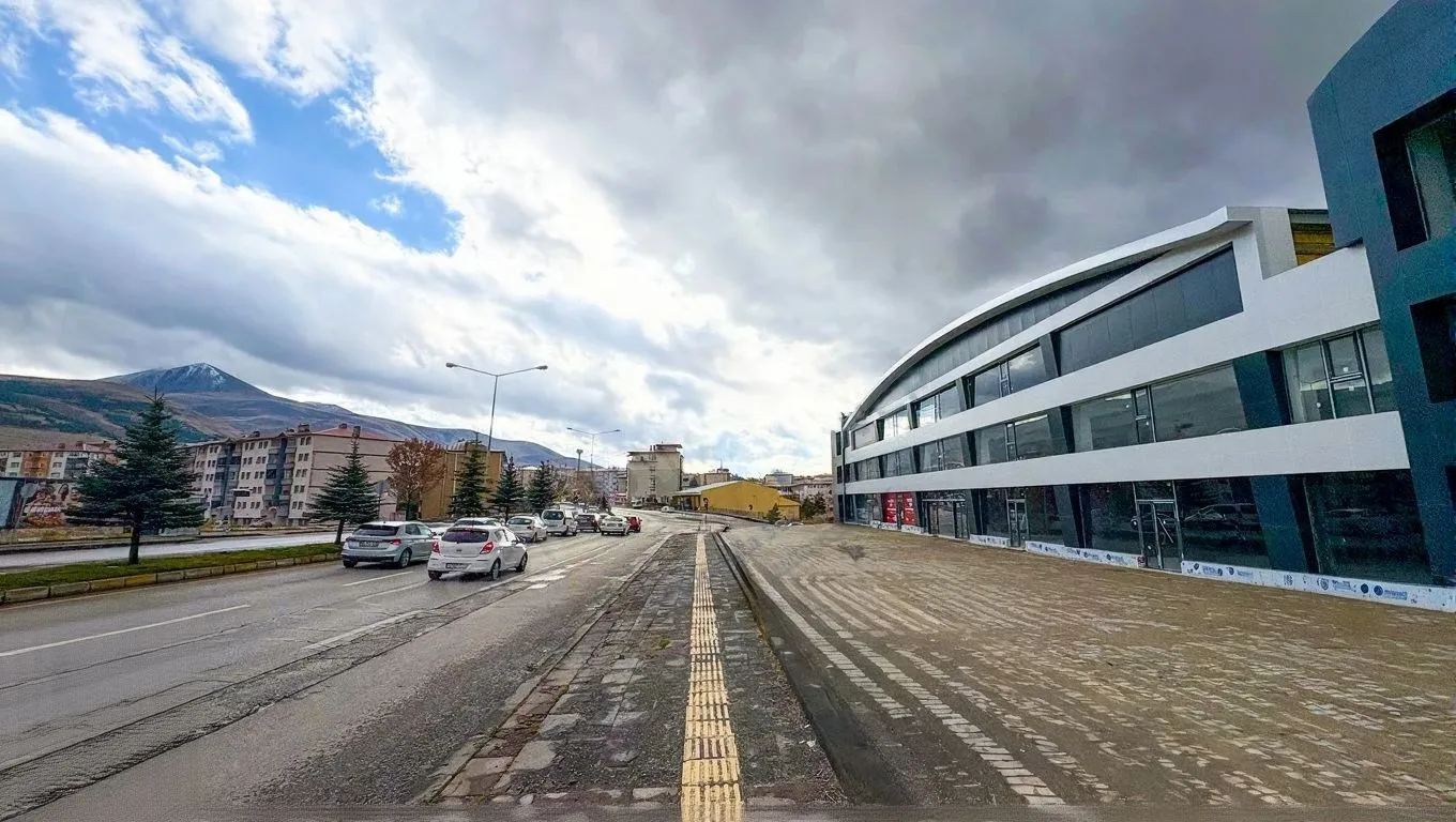 ERZURUM KİRALIK İŞYERİ 1611M² PALANDÖKEN - 1. KAT TAMAMI - Fotoğraf 19