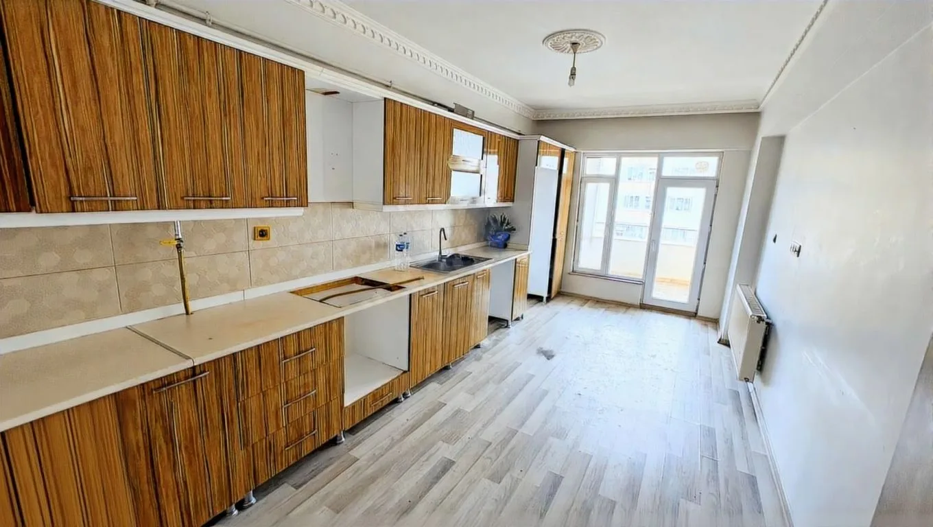 140M² ERZURUM KİRALIK 3+1 DAİRE YAKUTIYE MERKEZİ ISITMALI - Fotoğraf 23