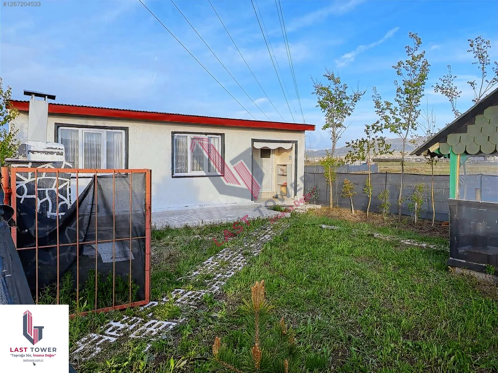 ERZURUM SATILIK ARSA | AZIZIYE 138M² - Erzurum / Aziziye / Selçuklu Mh. Arsa