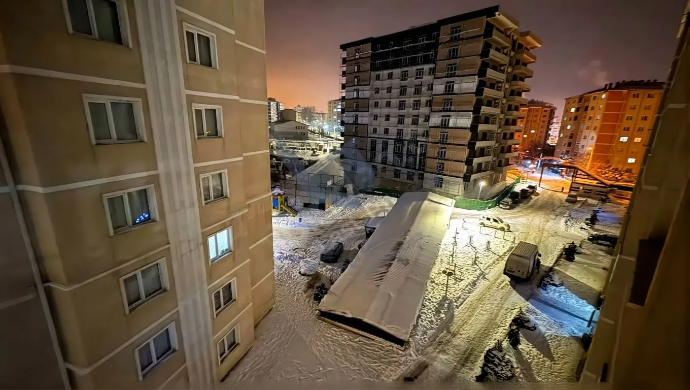 ERZURUM YAKUTIYE KİRALIK 3+1 DAİRE 138M² MERKEZİ ISITMALI