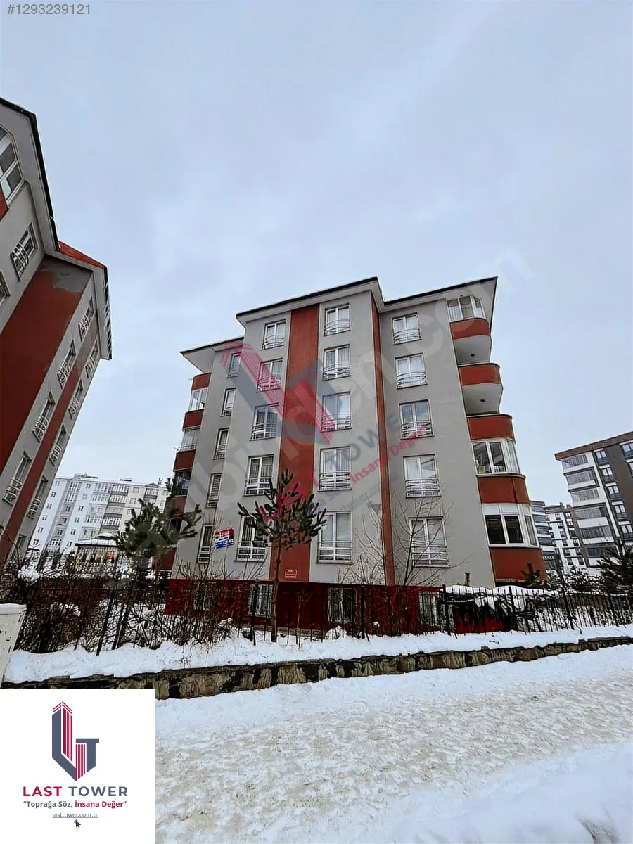 ERZURUM SATILIK 3+1 DAİRE ARA/5 KAT 138M² PALANDÖKEN - Fotoğraf 16
