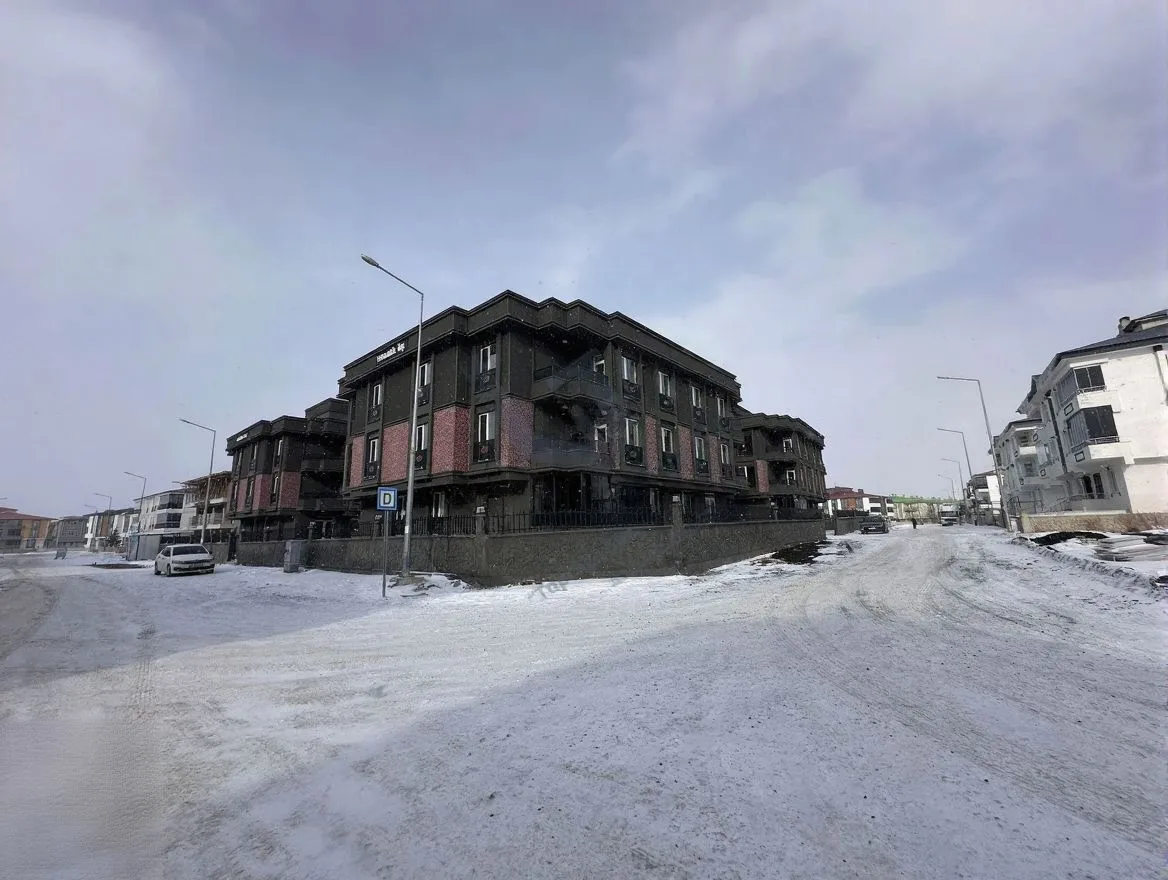 ERZURUM AZIZIYE KİRALIK 2+1 DAİRE 75M² SIFIR - Fotoğraf 15