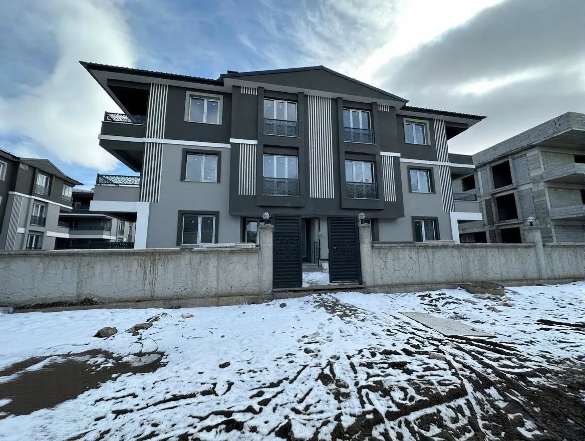 ERZURUM KİRALIK 2+1 DAİRE 75M² AZIZIYE - Fotoğraf 12