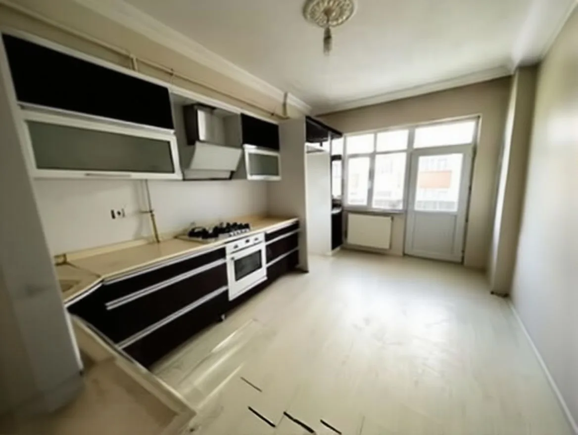 ERZURUM KİRALIK MERKEZİ ISITMALI 3+1 DAİRE 140M² YAKUTIYE