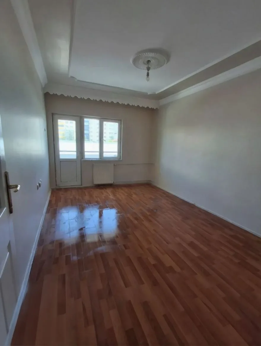 ERZURUM KİRALIK 3+1 DAİRE 145M² YAKUTIYE ARA/7