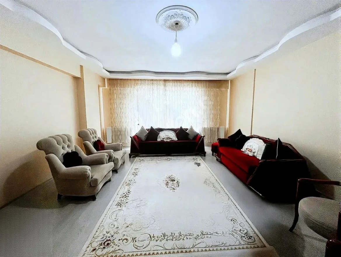 ERZURUM KİRALIK MERKEZİ ISITMALI 3+1 DAİRE | 148M² PALANDÖKEN - Fotoğraf 2