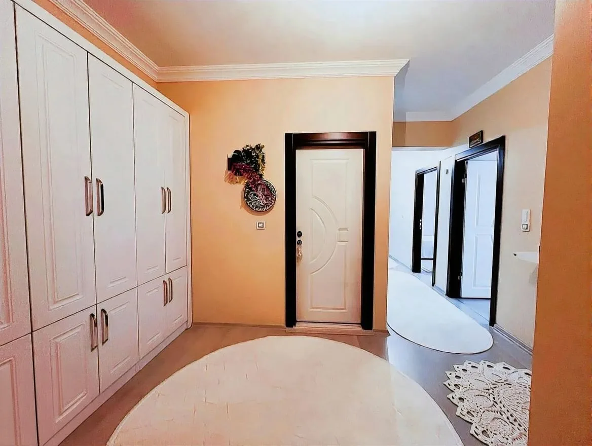 ERZURUM KİRALIK MERKEZİ ISITMALI 3+1 DAİRE | 148M² PALANDÖKEN - Fotoğraf 9