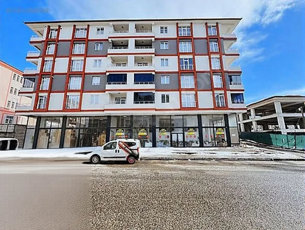 KİRALIK DÜKKAN ERZURUM YAKUTIYE KURTULUŞ MH. 1100M²