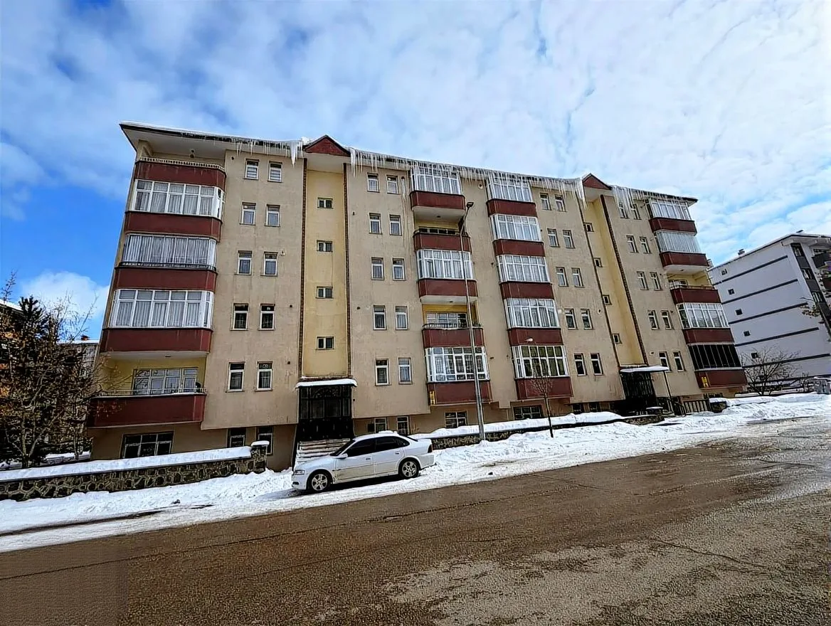 ERZURUM PALANDÖKEN KİRALIK 4+1 DAİRE HÜSEYIN AVNI ULAŞ MH. 170M²