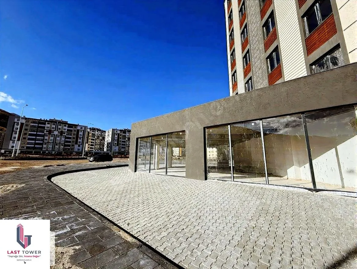 ERZURUM PALANDÖKEN MÜFTÜ SOLAKZADE MH. KİRALIK DÜKKAN 200M²