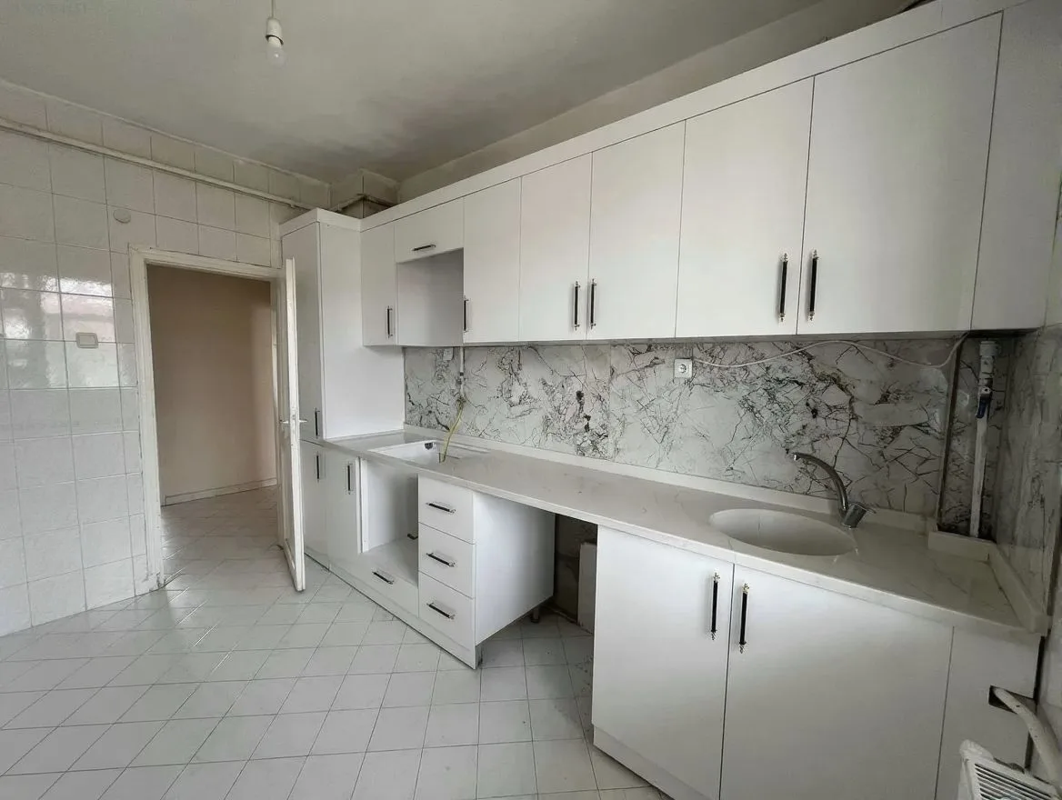 ERZURUM KİRALIK 3+1 DAİRE | PALANDÖKEN 120M² MERKEZİ ISITMALI - Fotoğraf 15