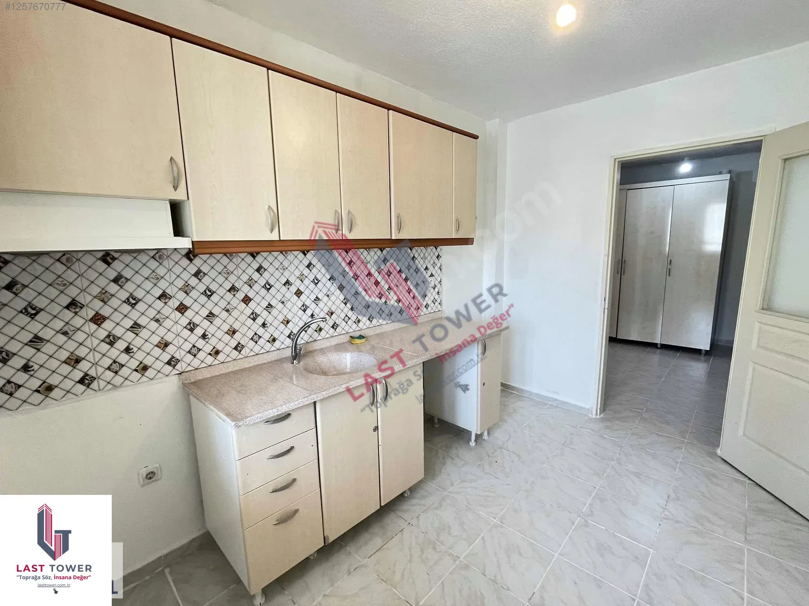 ERZURUM KİRALIK MERKEZİ ISITMALI 3+1 DAİRE | 120M² PALANDÖKEN - Fotoğraf 12