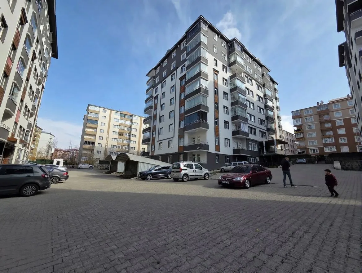 ERZURUM KİRALIK ASANSÖRLÜ 4+1 DAİRE 170M² PALANDÖKEN