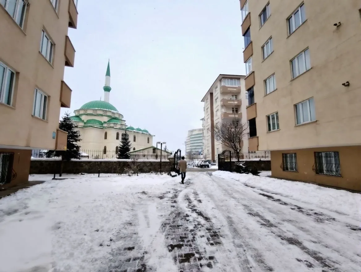 ERZURUM KİRALIK SİTE İÇİ 3+1 DAİRE | 150M² PALANDÖKEN - Fotoğraf 22