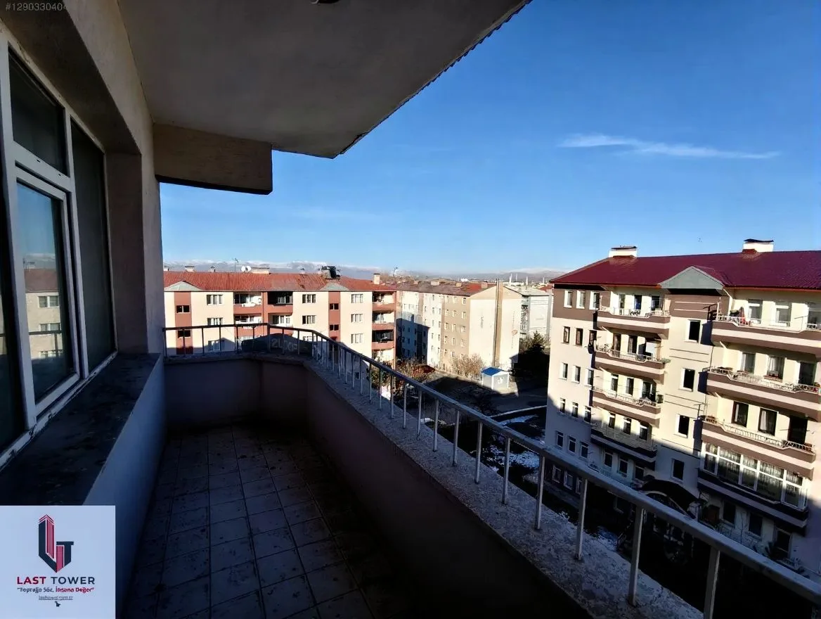 ERZURUM KİRALIK MERKEZİ ISITMALI 3+1 DAİRE 145M² PALANDÖKEN - Fotoğraf 17