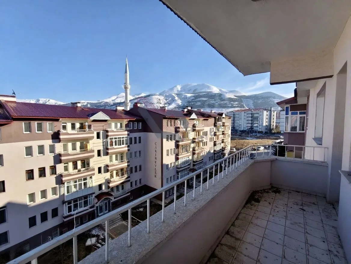 ERZURUM KİRALIK MERKEZİ ISITMALI 3+1 DAİRE 145M² PALANDÖKEN - Fotoğraf 18
