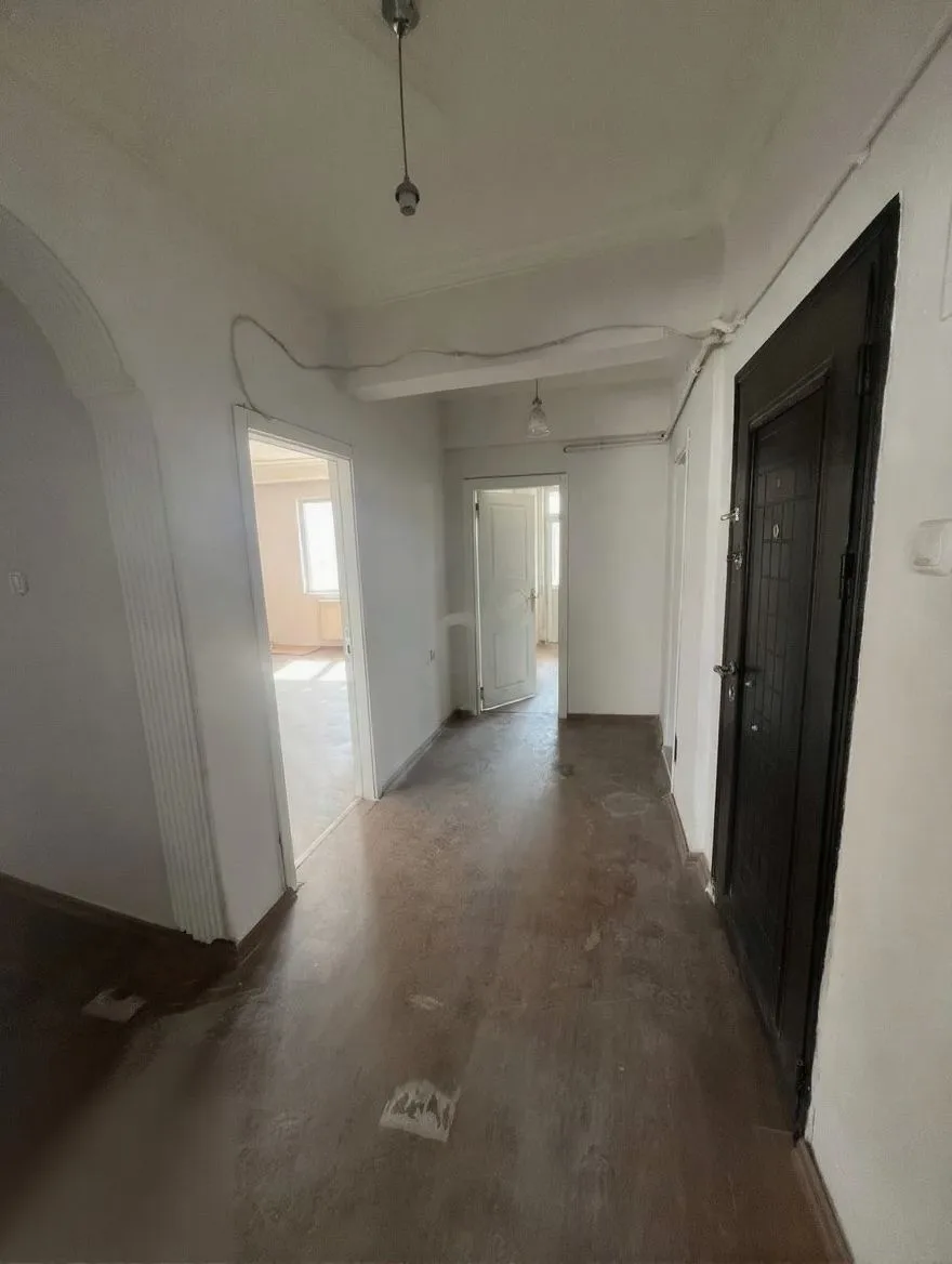 ERZURUM KİRALIK MERKEZİ ISITMALI 3+1 DAİRE | 130M² YAKUTIYE - Fotoğraf 16