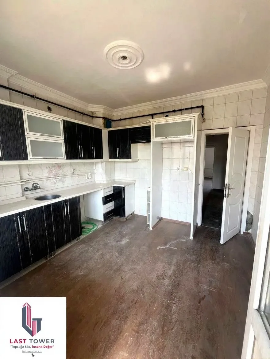 ERZURUM KİRALIK MERKEZİ ISITMALI 3+1 DAİRE | 130M² YAKUTIYE - Fotoğraf 3