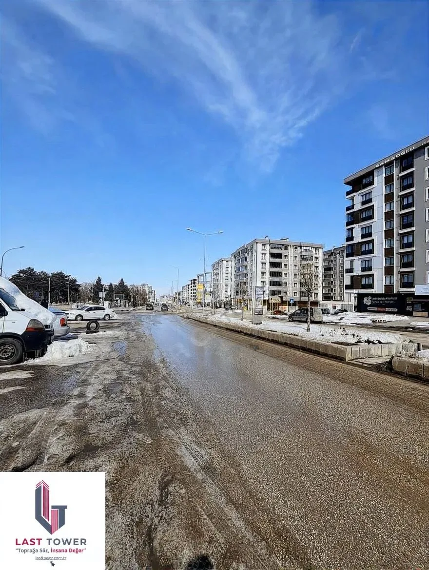 ERZURUM KİRALIK MERKEZİ ISITMALI 3+1 DAİRE | 130M² YAKUTIYE - Fotoğraf 31