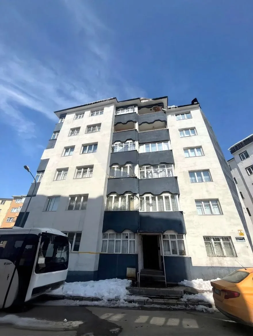 ERZURUM KİRALIK MERKEZİ ISITMALI 3+1 DAİRE | 130M² YAKUTIYE - Fotoğraf 33