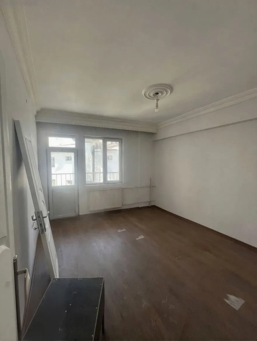 ERZURUM KİRALIK MERKEZİ ISITMALI 3+1 DAİRE | 130M² YAKUTIYE - Fotoğraf 7