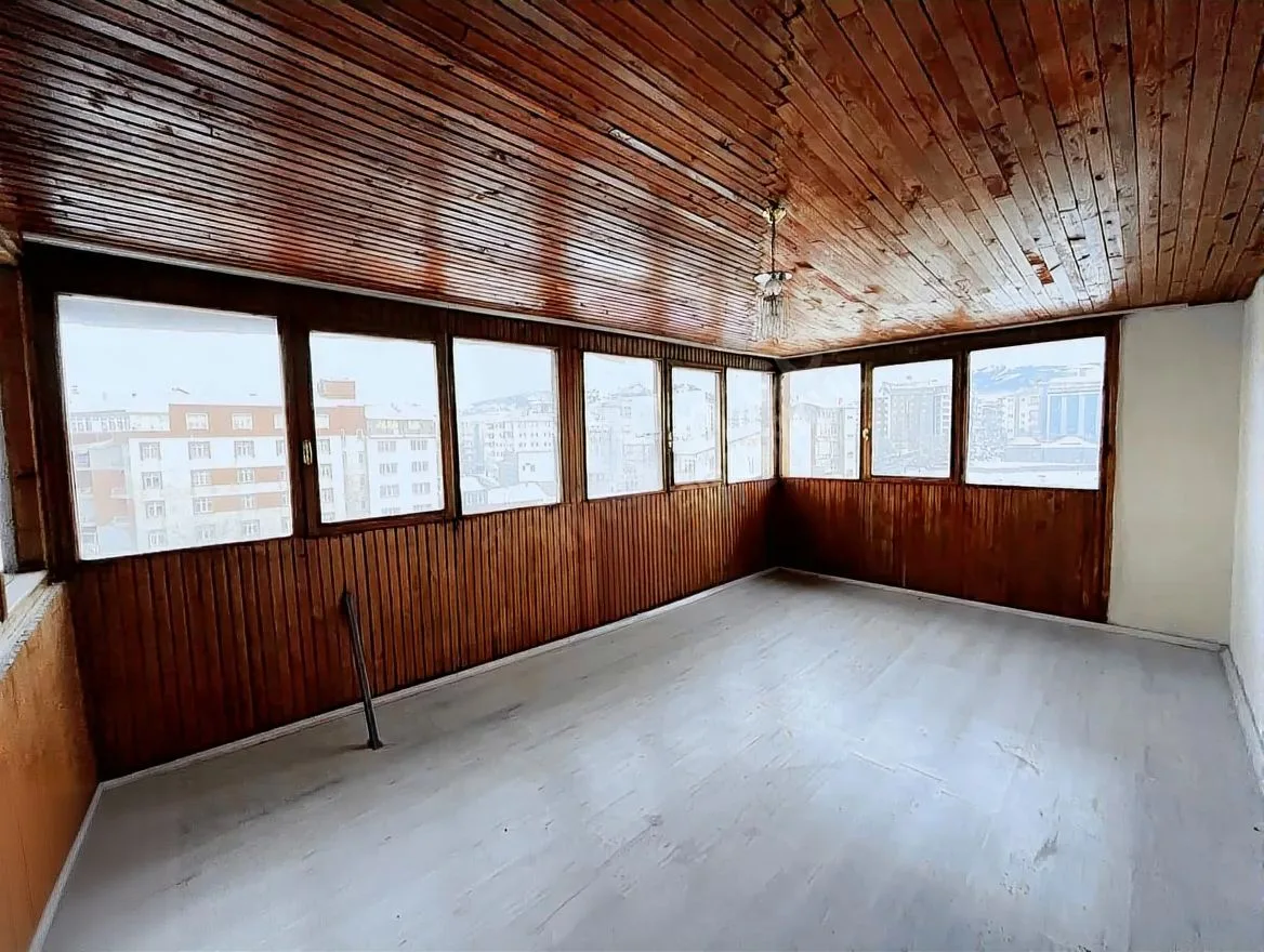 ERZURUM KİRALIK ASANSÖRLÜ 6+1 DUBLEKS 300M² YAKUTIYE - Fotoğraf 15