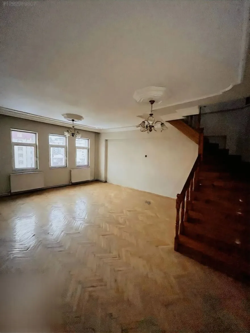 ERZURUM KİRALIK ASANSÖRLÜ 6+1 DUBLEKS 300M² YAKUTIYE - Fotoğraf 16