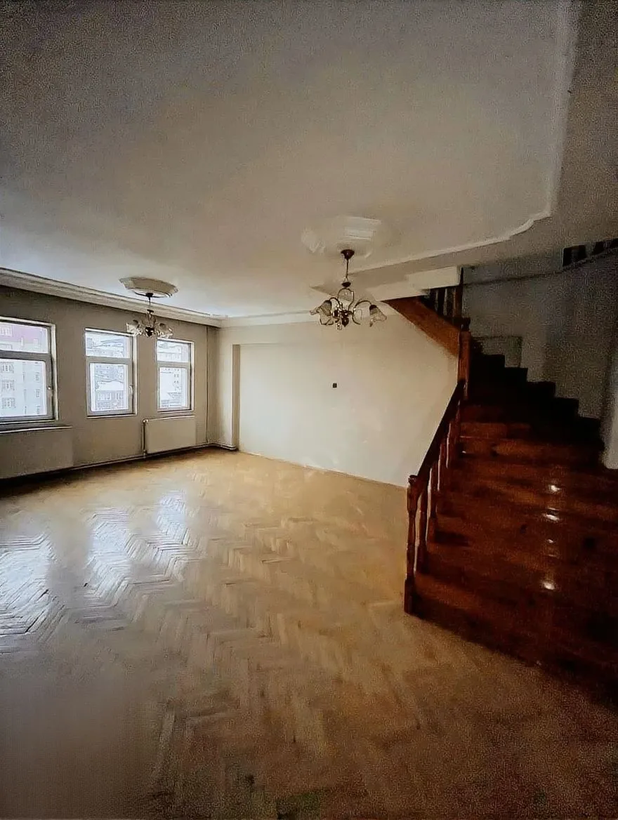 ERZURUM KİRALIK ASANSÖRLÜ 6+1 DUBLEKS 300M² YAKUTIYE - Fotoğraf 5