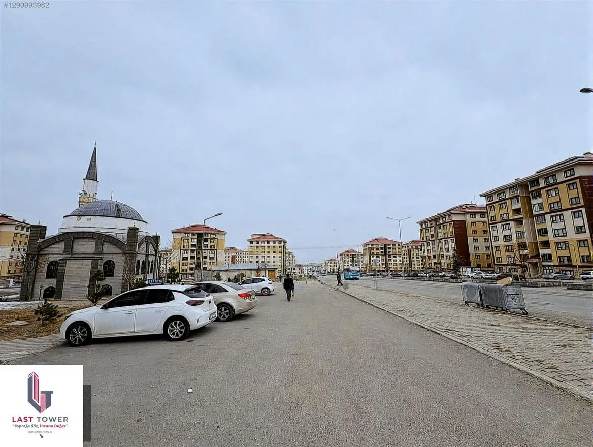 ERZURUM KİRALIK MERKEZİ ISITMALI 2+1 DAİRE | 100M² PALANDÖKEN - Fotoğraf 24