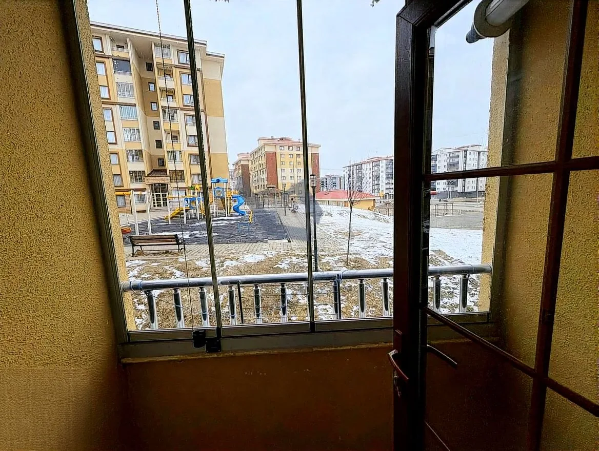 ERZURUM KİRALIK MERKEZİ ISITMALI 2+1 DAİRE | 100M² PALANDÖKEN - Fotoğraf 7