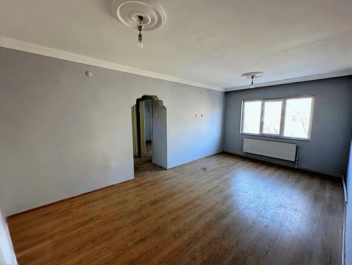 ERZURUM KİRALIK 2+1 DAİRE 90M² AZIZIYE