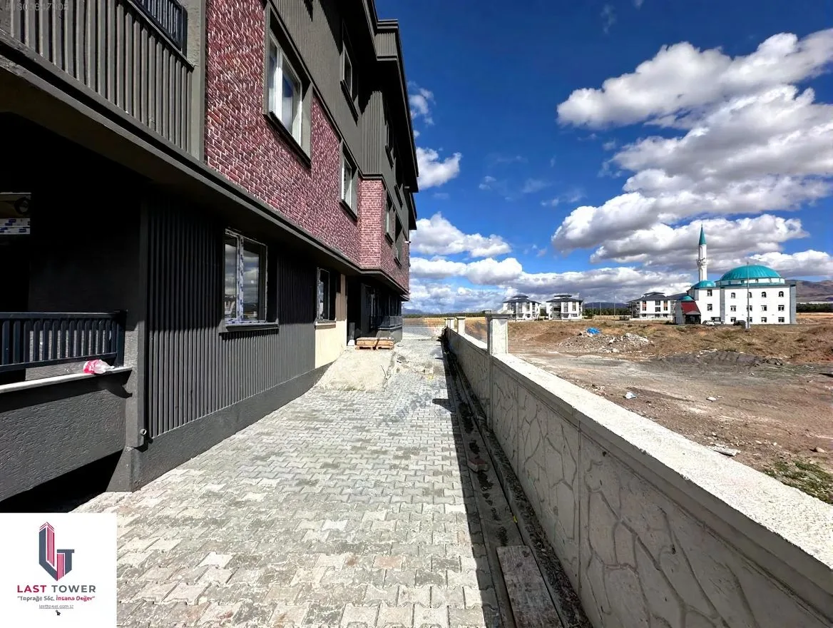 ERZURUM AZIZIYE KİRALIK 2+0 DAİRE 54M² SIFIR - Fotoğraf 13