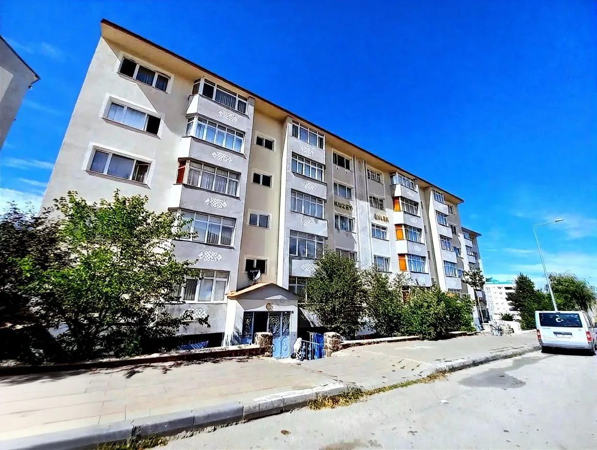 ERZURUM KİRALIK 3+1 DAİRE 135M² PALANDÖKEN ARA/5 - 1