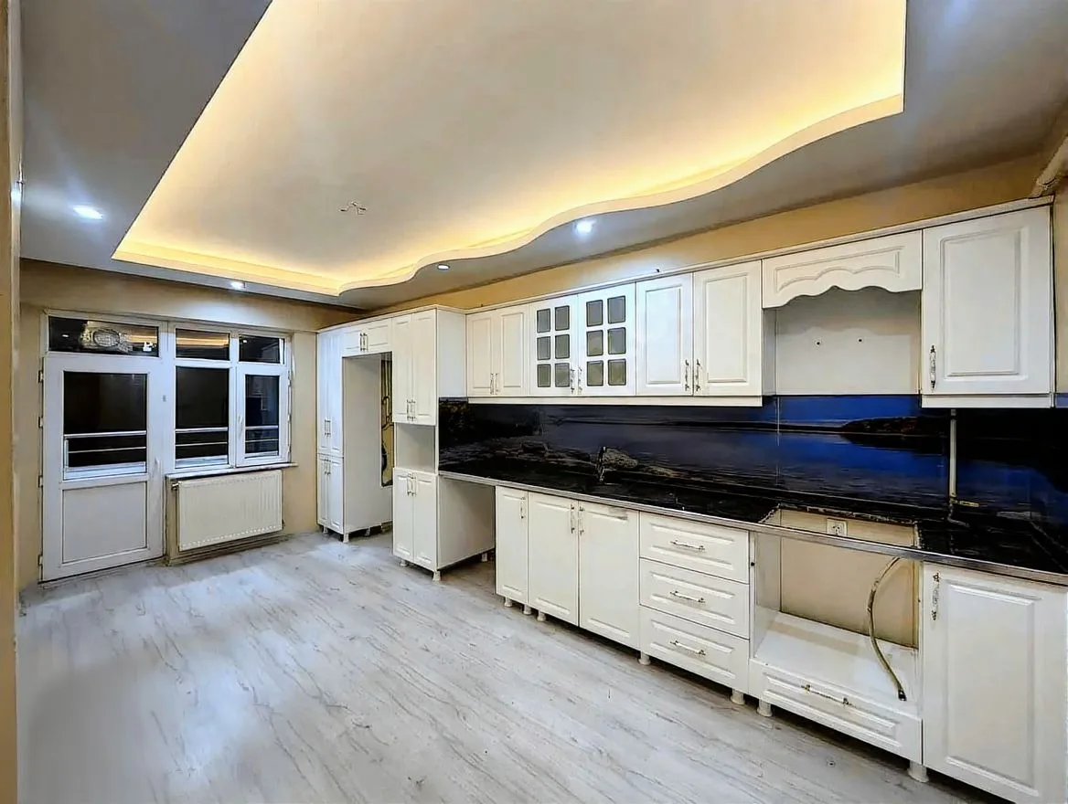 ERZURUM YAKUTIYE KİRALIK 3+1 DAİRE ★ 140M²