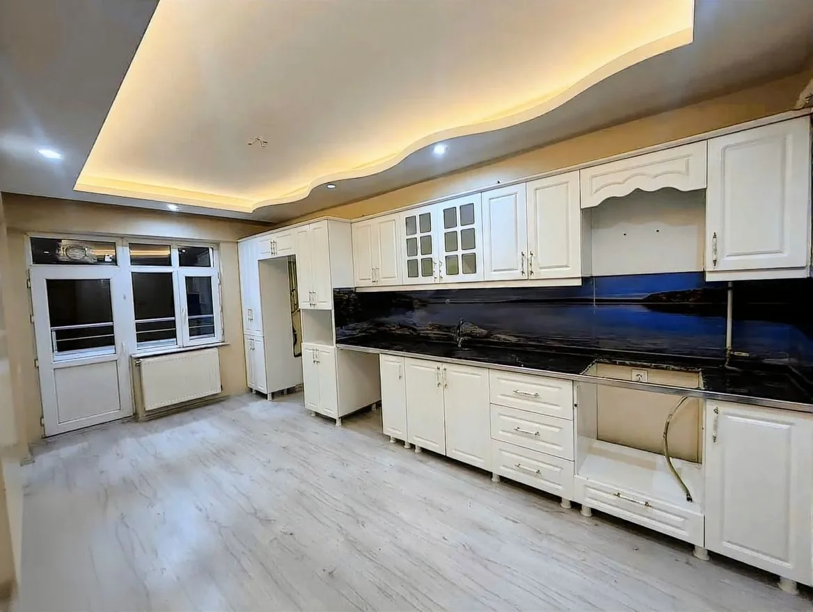 ERZURUM YAKUTIYE KİRALIK 3+1 DAİRE ★ 140M² - Fotoğraf 8