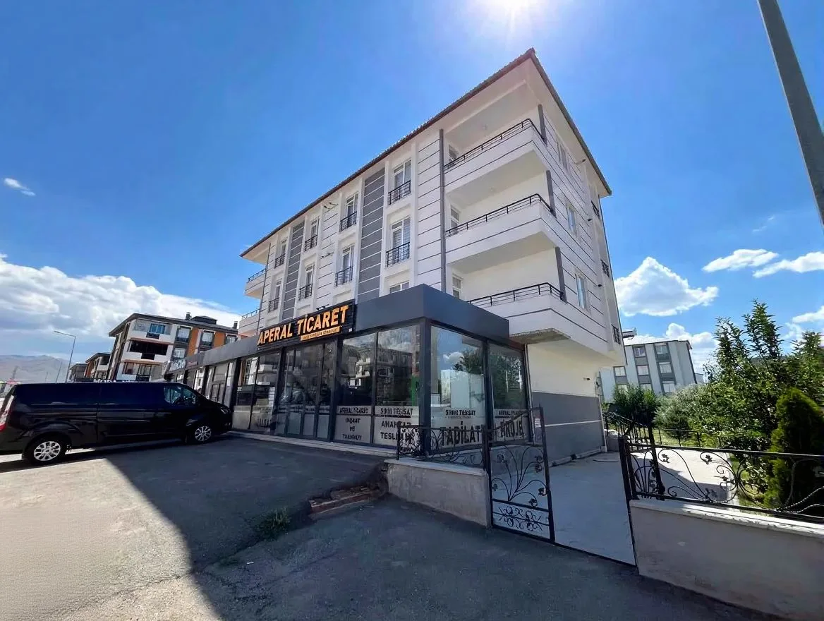 ERZURUM KİRALIK 2+0 DAİRE 57M² AZIZIYE ÇATI KATI