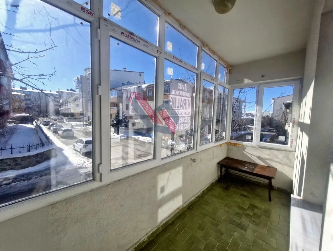 ERZURUM KİRALIK 3+1 DAİRE ARA/3 KAT 120M² YAKUTIYE - Fotoğraf 12