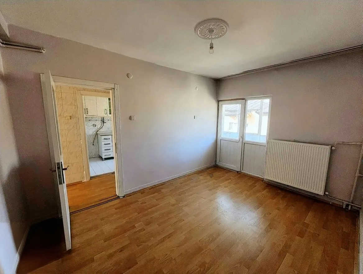 ERZURUM KİRALIK MERKEZİ ISITMALI 3+1 DAİRE 120M² YAKUTIYE - Fotoğraf 16