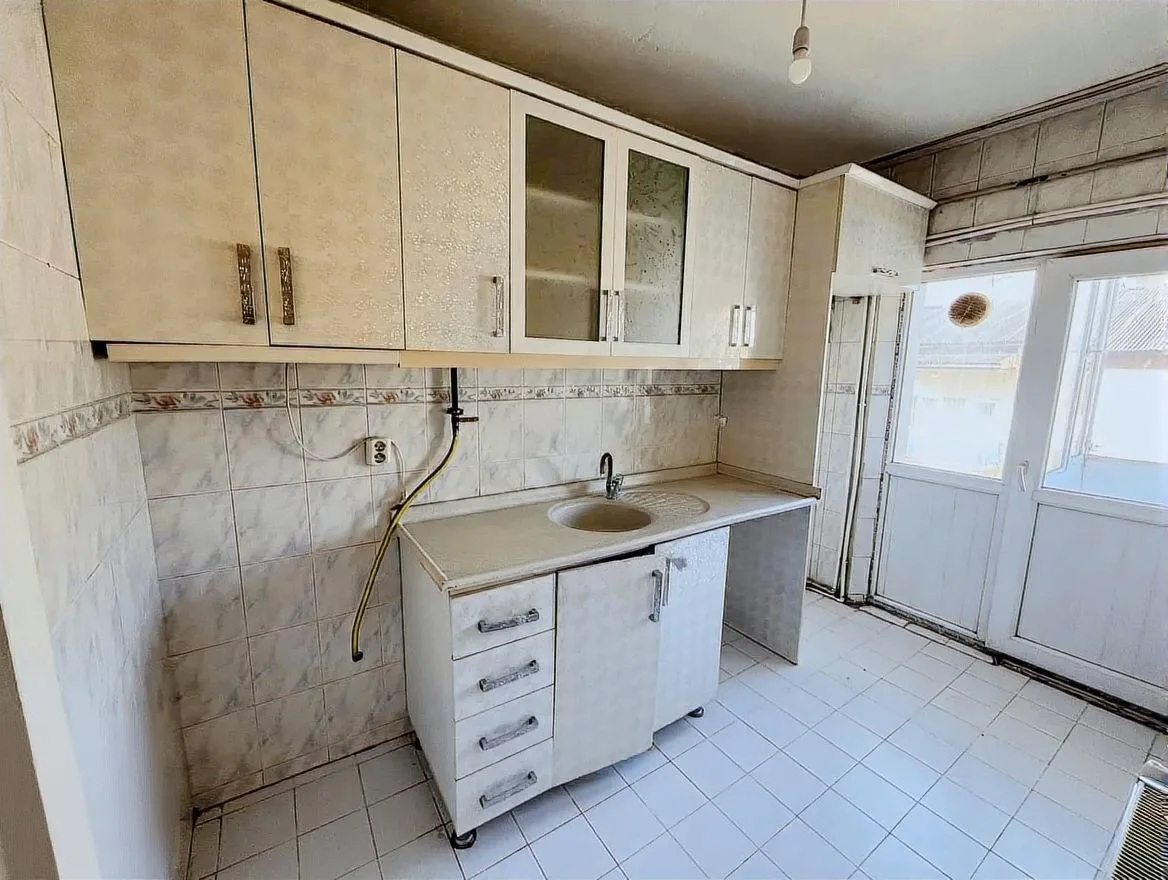 ERZURUM KİRALIK MERKEZİ ISITMALI 3+1 DAİRE 120M² YAKUTIYE - Fotoğraf 17