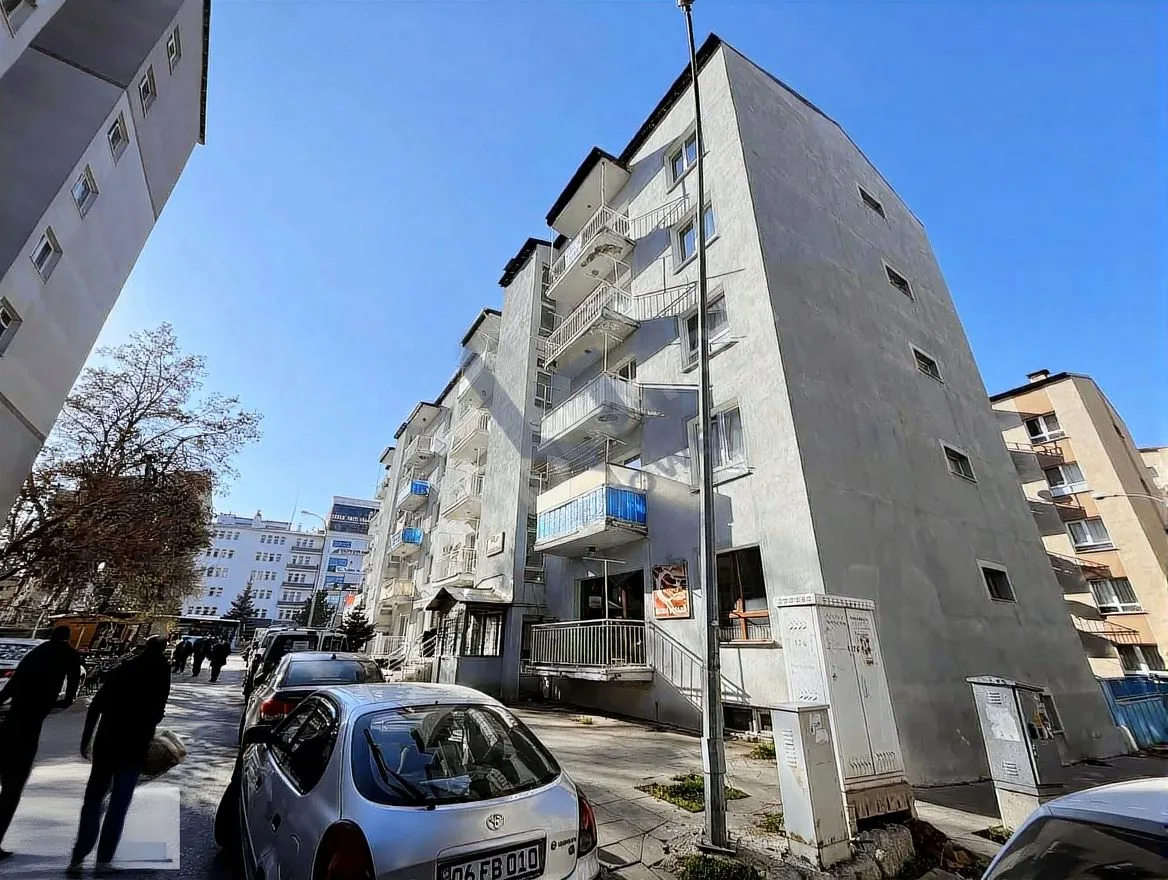 ERZURUM KİRALIK MERKEZİ ISITMALI 3+1 DAİRE 120M² YAKUTIYE - 3