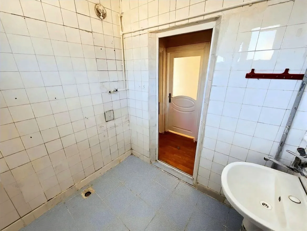 ERZURUM KİRALIK MERKEZİ ISITMALI 3+1 DAİRE 120M² YAKUTIYE - Fotoğraf 32