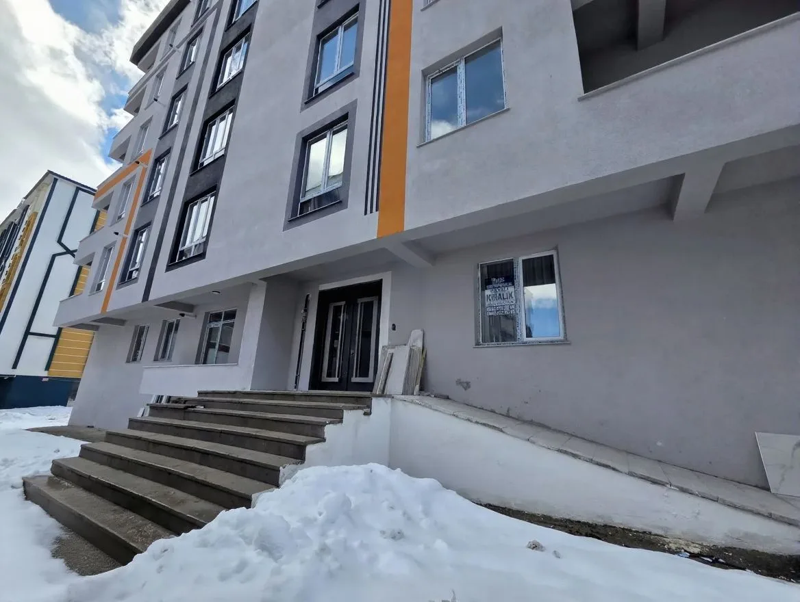 ERZURUM YAKUTIYE KİRALIK 2+1 DAİRE 90M² SIFIR - 5