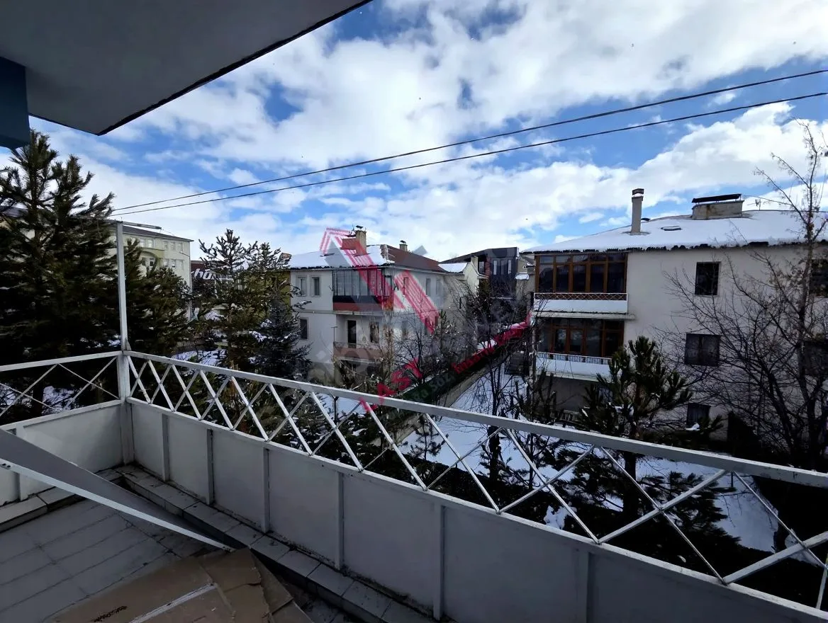 135M² ERZURUM KİRALIK 3+1 DAİRE AZIZIYE - Fotoğraf 24