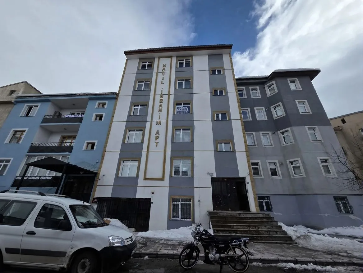 157M² ERZURUM KİRALIK 3+1 DAİRE YAKUTIYE