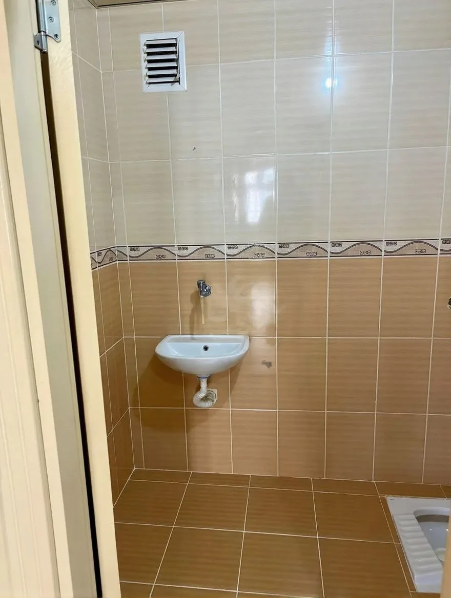 ERZURUM KİRALIK MERKEZİ ISITMALI 3+1 DAİRE | 175M² YAKUTIYE - Fotoğraf 33