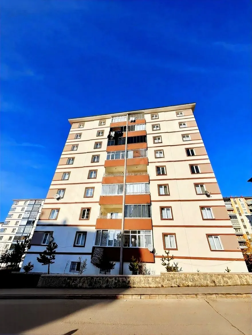 ERZURUM KİRALIK MERKEZİ ISITMALI 3+1 DAİRE | 175M² YAKUTIYE