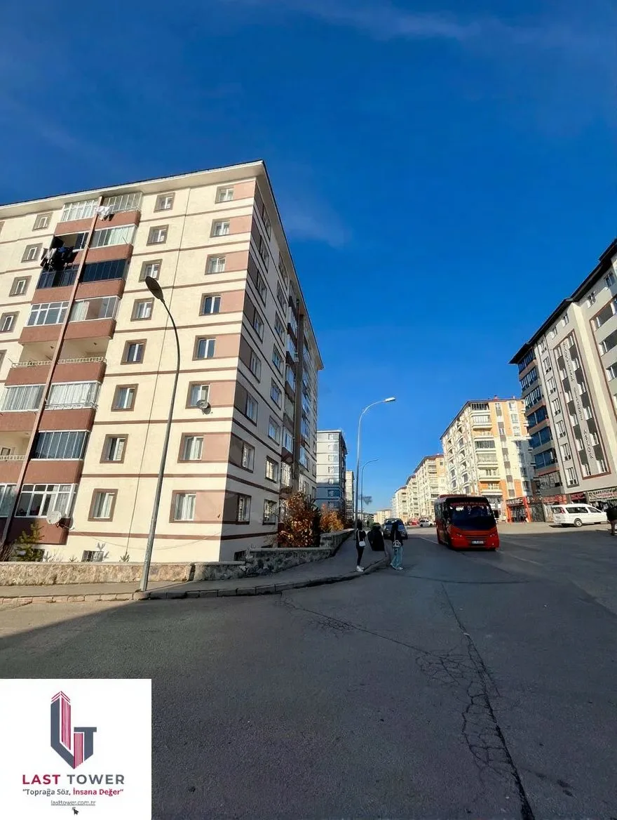 ERZURUM KİRALIK MERKEZİ ISITMALI 3+1 DAİRE | 175M² YAKUTIYE - Fotoğraf 8