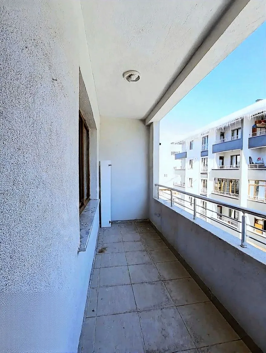 ERZURUM KİRALIK MERKEZİ ISITMALI 3+1 DAİRE | 144M² YAKUTIYE - Fotoğraf 3