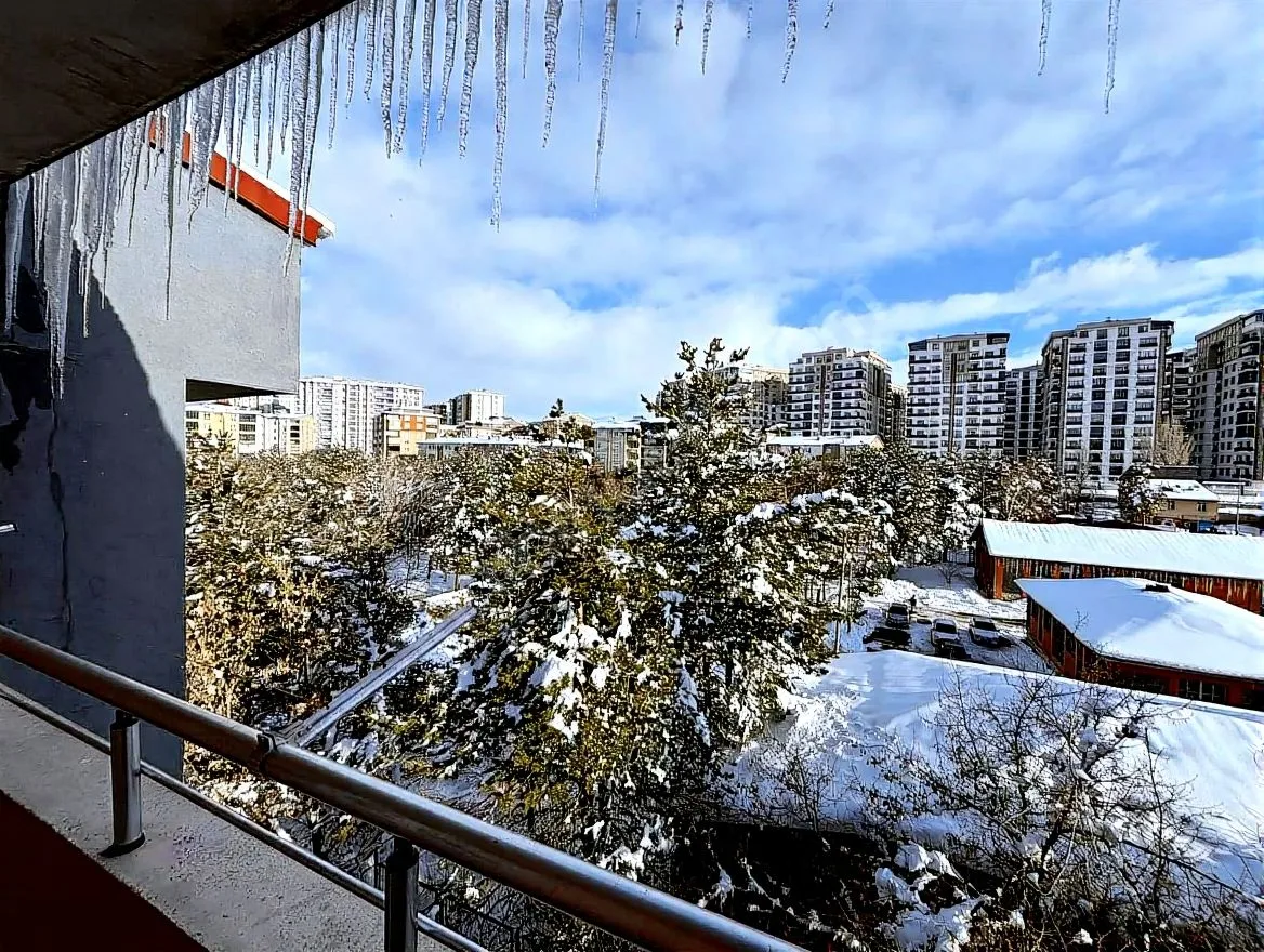 ERZURUM KİRALIK 3+1 DAİRE ÇATI KATI KAT 130M² YAKUTIYE - Fotoğraf 17