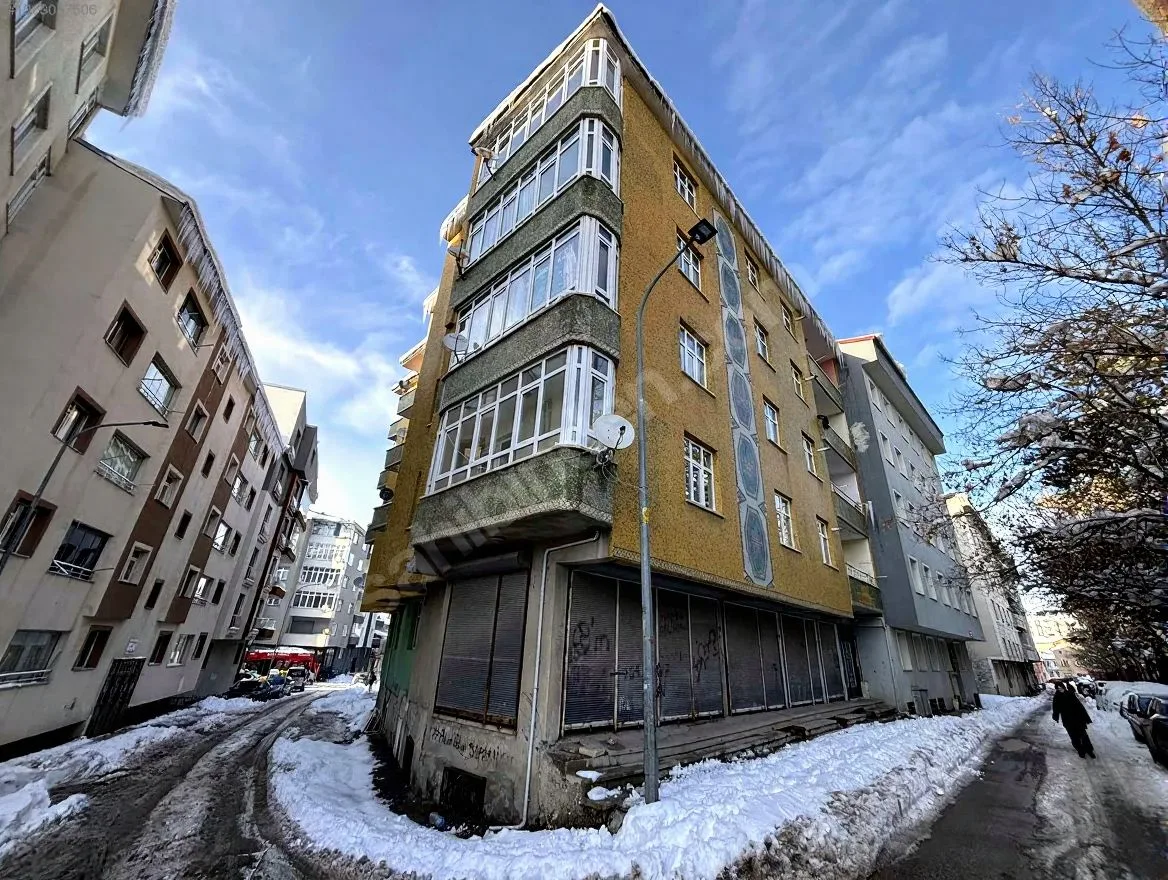 ERZURUM KİRALIK 3+1 DAİRE ÇATI KATI KAT 130M² YAKUTIYE - 3